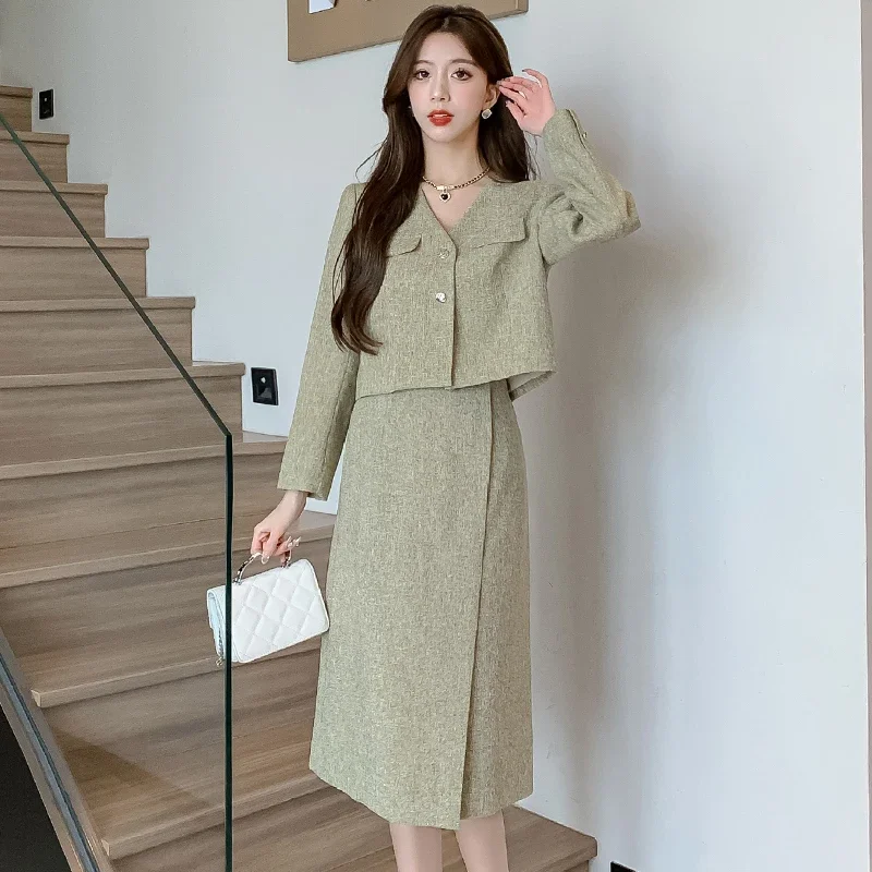 Real Shot Petite French Vintage Elegant Set for Women, 2024 Spring/autumn New Sophisticated Short Jacket and Skirt Hot Sale