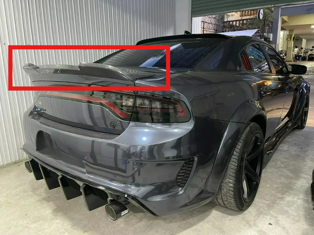 

Gloss-Finished FORDodge Charger Rear Trunk Spoiler Wing Carbon Fiber 2015-2022