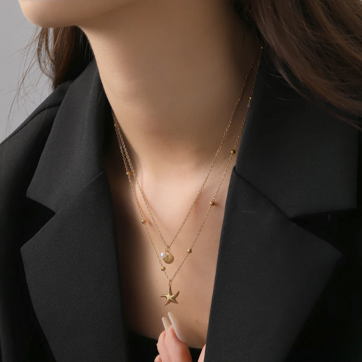 Luxury Starfish Shell Rhinestone Clavicle Chain for Women, Niche Elegant Gold-tone Short Neck Chain, Hardly Fades