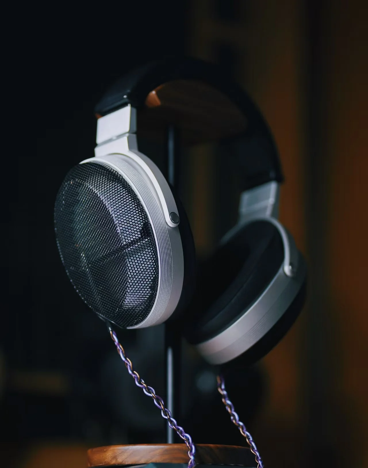 Shadow-AUDIO P Music HIFI Headphone High-Definition Sound Isolation Earphones for Music Enthusiasts