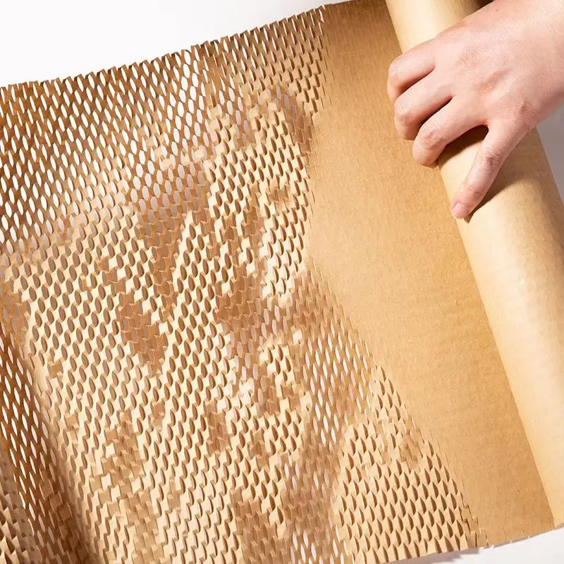 Brown honeycomb paper for packaging and transportation, packaging gifts, buffer collision, agricultural breeding