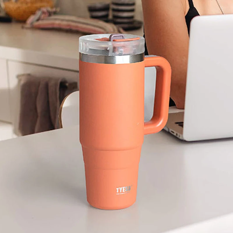 

900/1200 мл стакан-бутылка из нержавеющей стали 304, автомобильная кружка с ручкой, соломенная термокружающаяся дорожная вакуумная изолированная чашка для кофе, горячая чашка