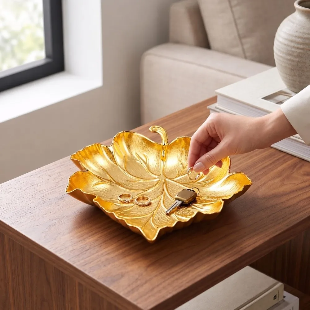 Zinc Alloy Jewelry Dish 5.91x5.63x1.38in Golden Metal Storage Plate Embossed Design Leaf Shape Jewelry Organizer Tray Daily Use