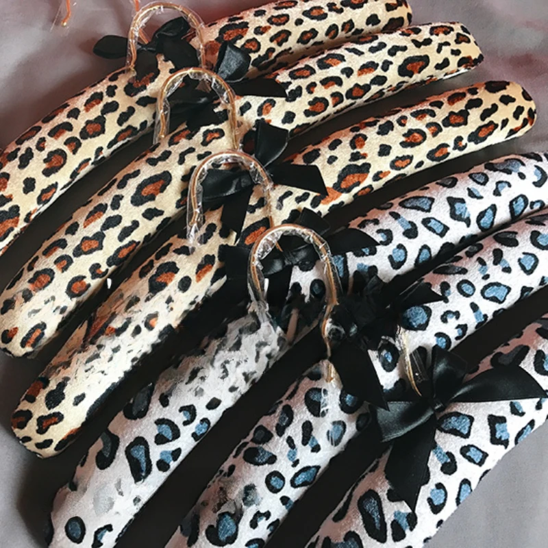 Clothes Hanger 39cm Cotton Linen Embroidery High Quality Leopard Zebra Velvet Printed Non-Slip Household Adult Wardrobe Storage