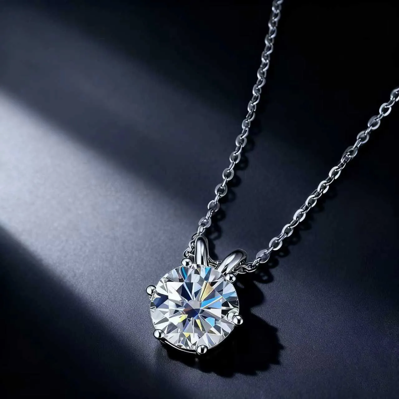 

Кулон-подвеска из муассанита 1 карат с сертификатом для женщин, позолоченный 18-каратным золотом, ювелирное украшение, подарок