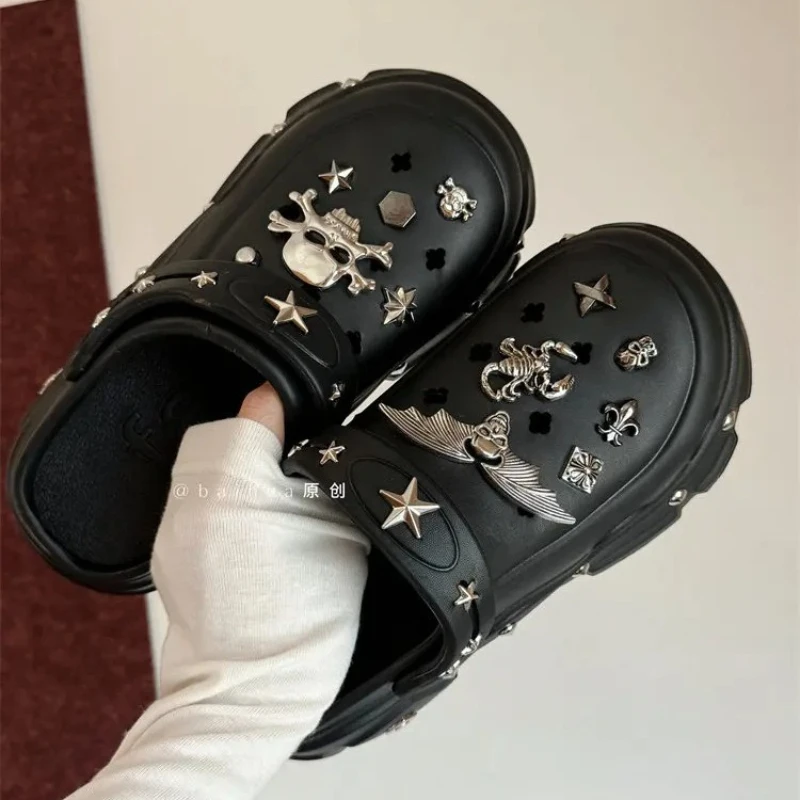 

Women's Summer Punk Style Retro Subculture Hottie Cool Slippers 2026 New Rivet Dark Thick-soled Hole Shoes