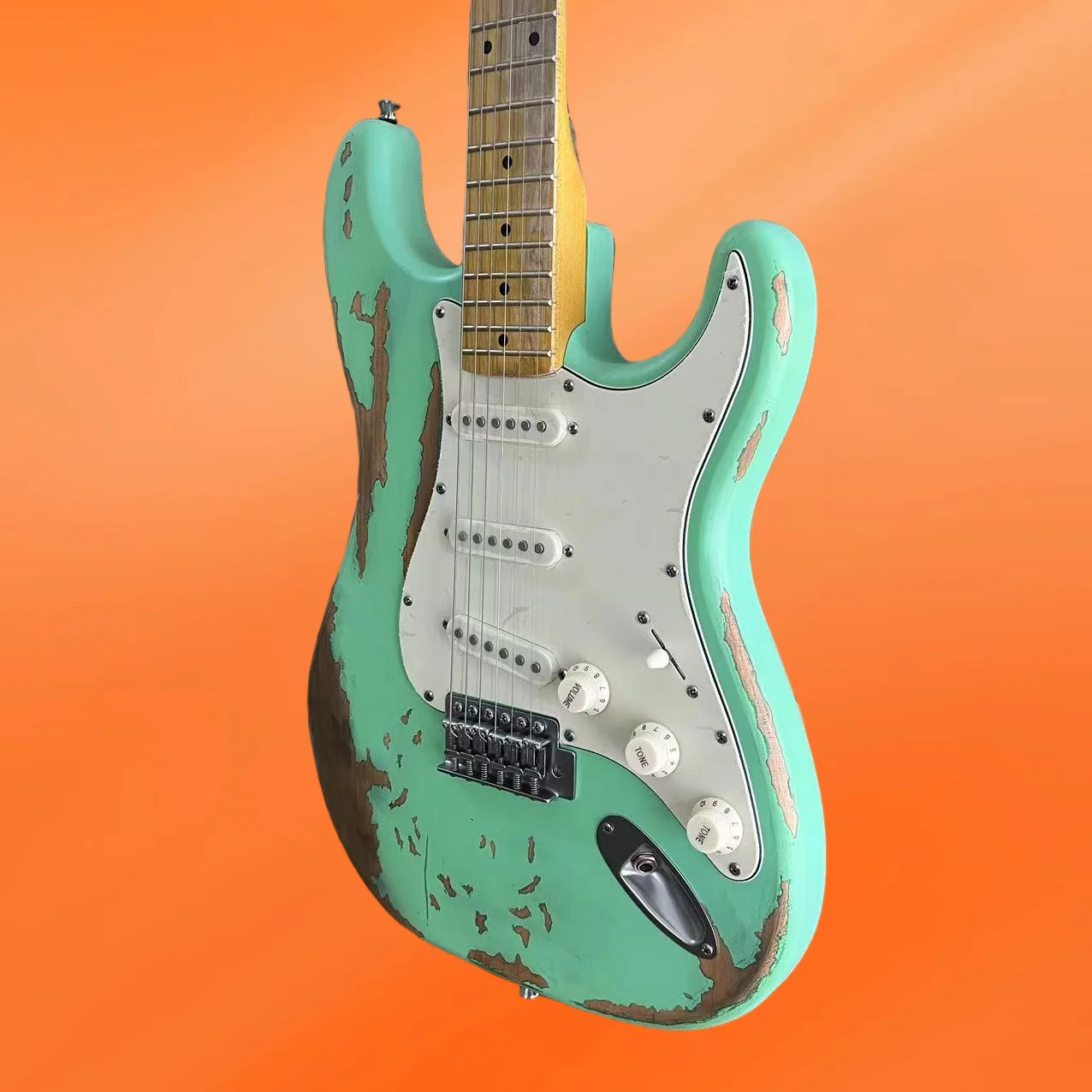 جيتار أخضر عتيق جديد لعام 2026 مصنوع من خشب القيقب مصنوع بحرفية رائعة (أو صناعة متقنة)