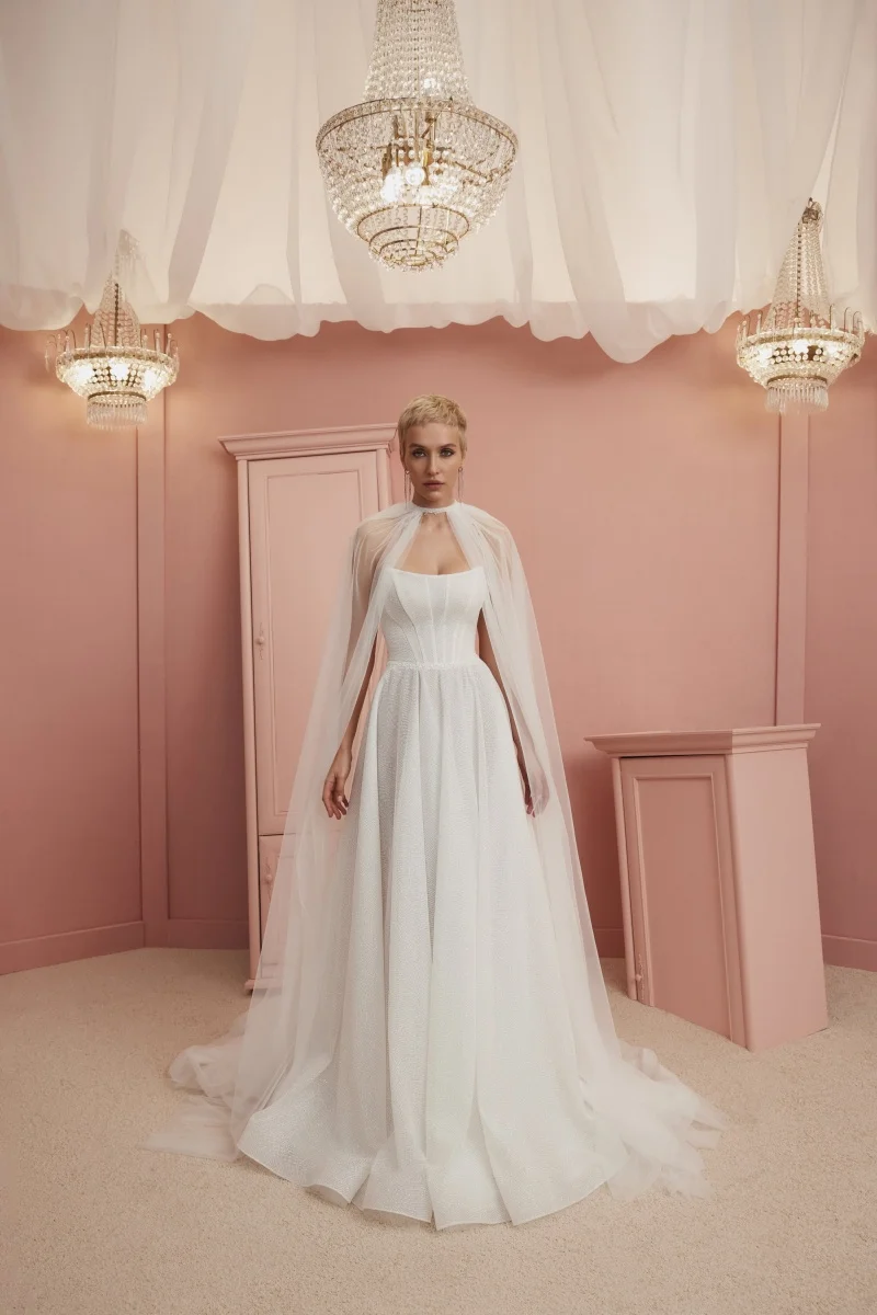 

2026 Simple and Elegant Bridal Gown, Strapless A-Line Sleeveless Evening Prom Dress, Customizable.