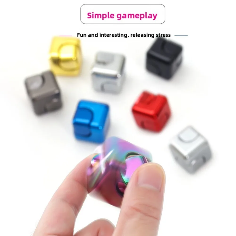 Obrotowy, kolorowy kostka antystresowa ze stopu cynku, magiczny spinner do ćwiczeń dłoni, wspomagający skoncentrowanie i redukujący niepokój.
