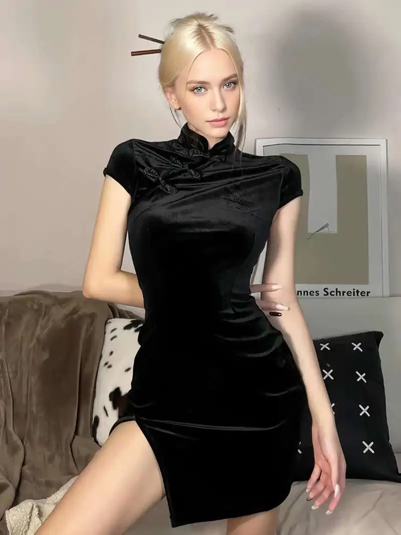 فستان صيفي نسائي Y2K شيونغسام مخملي أنيق أسود مثير بأكمام قصيرة وزر للتسوق غير رسمي صور تشيباو فستان ضيق