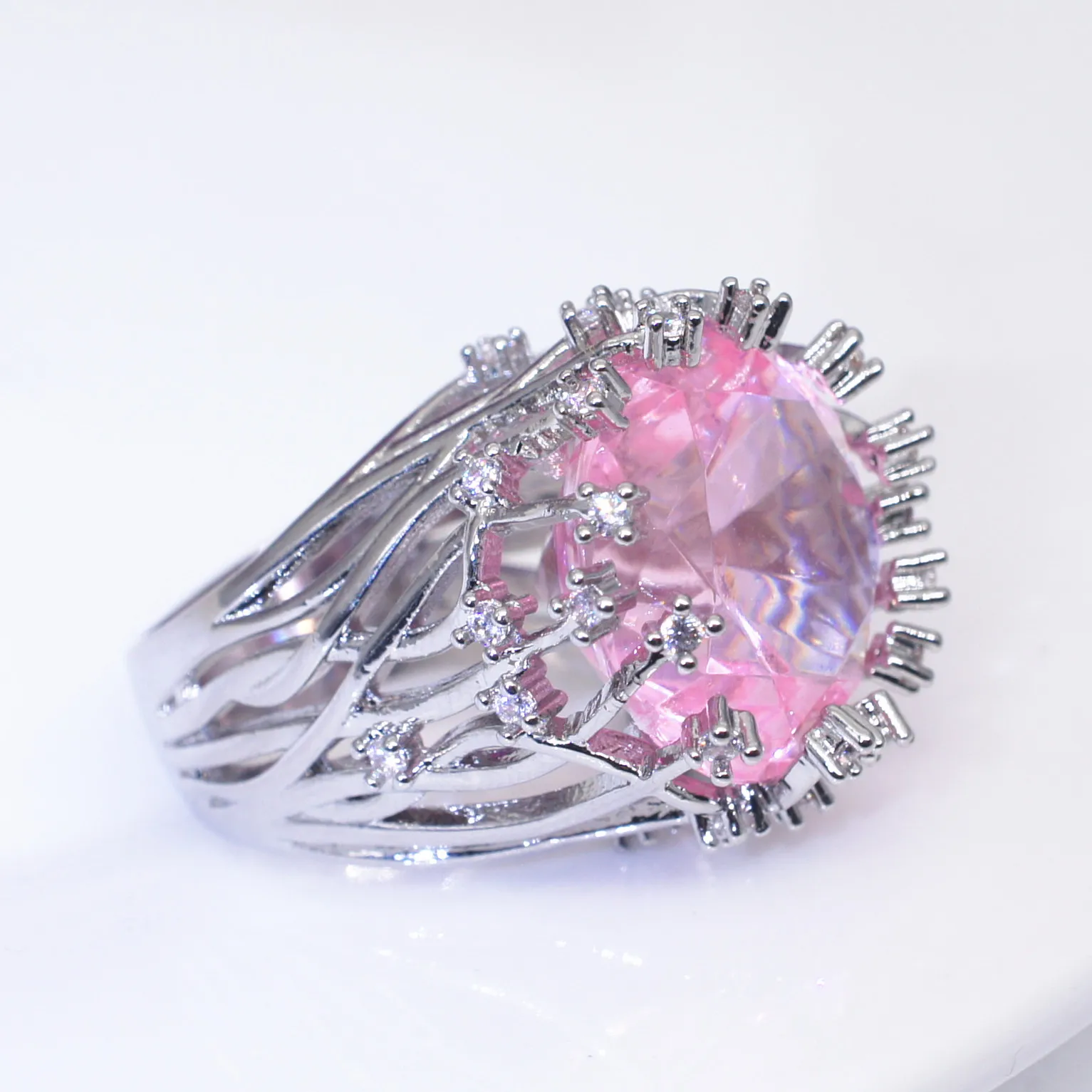 Hot Sale S925 Sterling Silver Ring With Inlaid Powder Crystal Creative Exaggerated Branch Diamond Ring For Fashionable Women