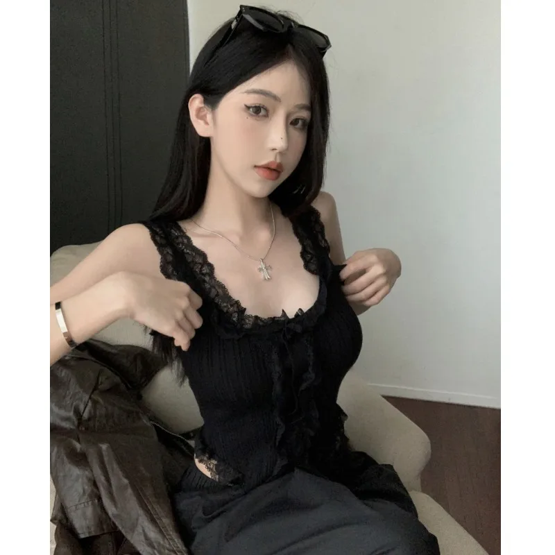 Sweet Spicy Girl Lace Knitted Strap Vest Women Spring Inner Short Outer Wear Base Black Sleeveless Top Commute Style Loose Fit