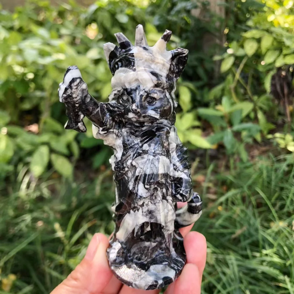 Natural Zebra Jasper Hand Carved Crown Cat With Fish Figurine, Crystal Animal Statue, Home Desktop Decor, Reiki Healing Crystal