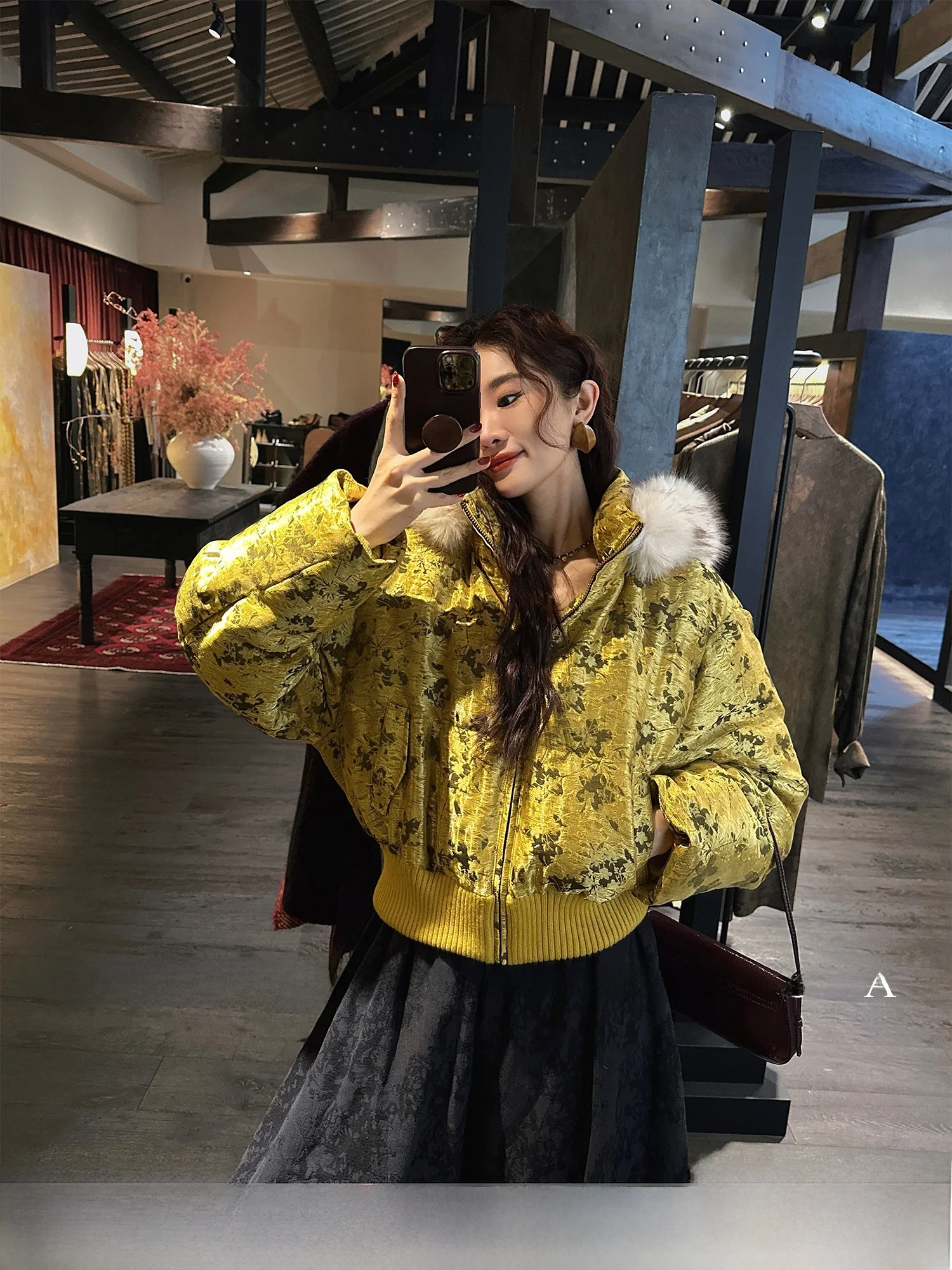 

Sanji Bla Flower ort Puffer Jaet with Fur Collar And Hood New Chinese Sle Silk Weave 90 down Women's Winter Coat