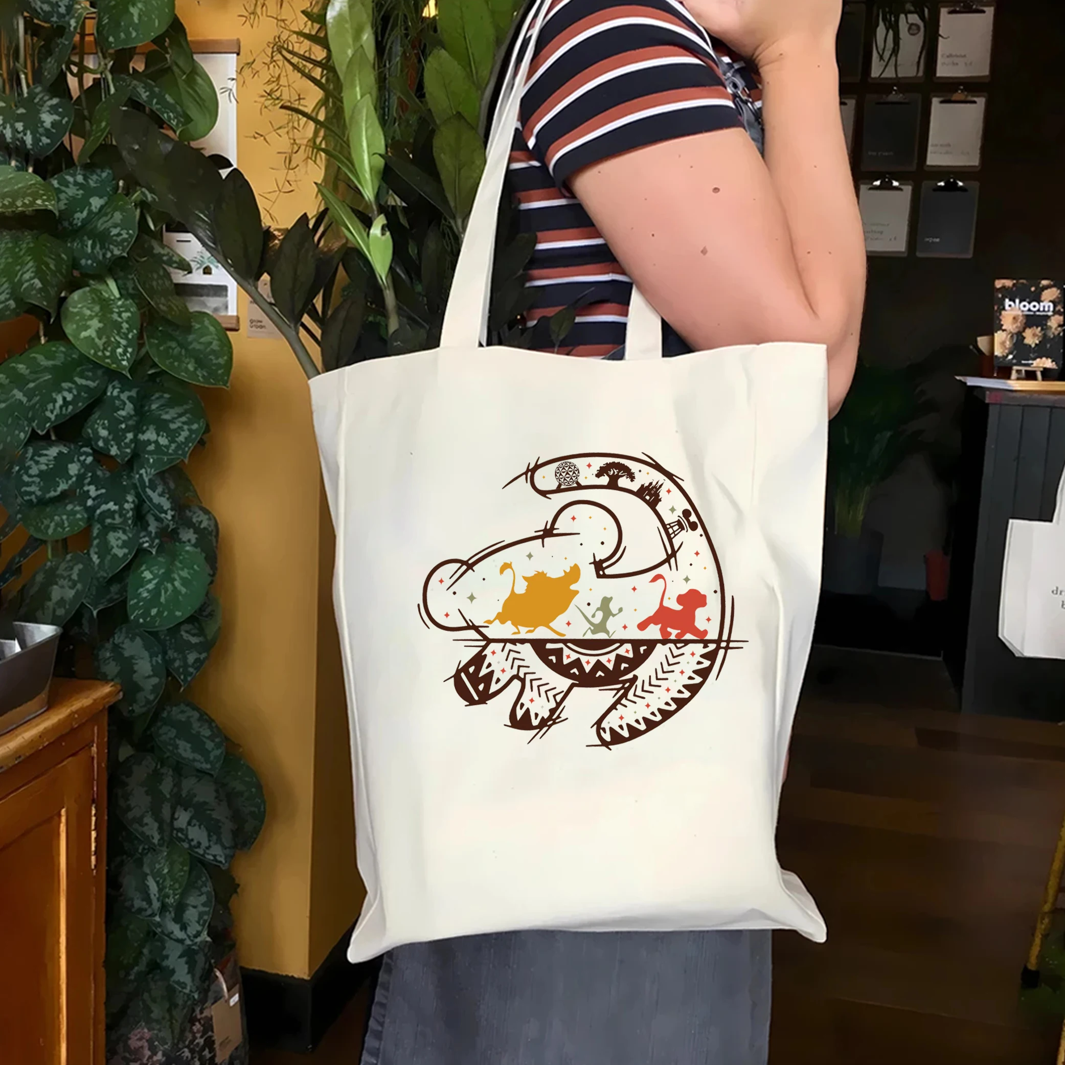 Hakuna Matata tote bag Disney Lion King travel shoulder bag Animal Kingdom Hakuna Matata Disney Animal Kingdom canvas bag