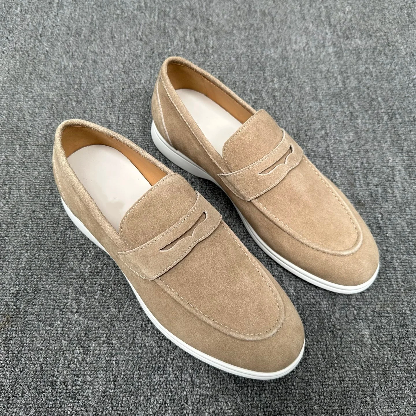 Luxury New High Custom Genuine Leather Men Slip On Moccasins, Classic Flat Loafers Fashion All-match Casual Shoes for Daily Comm