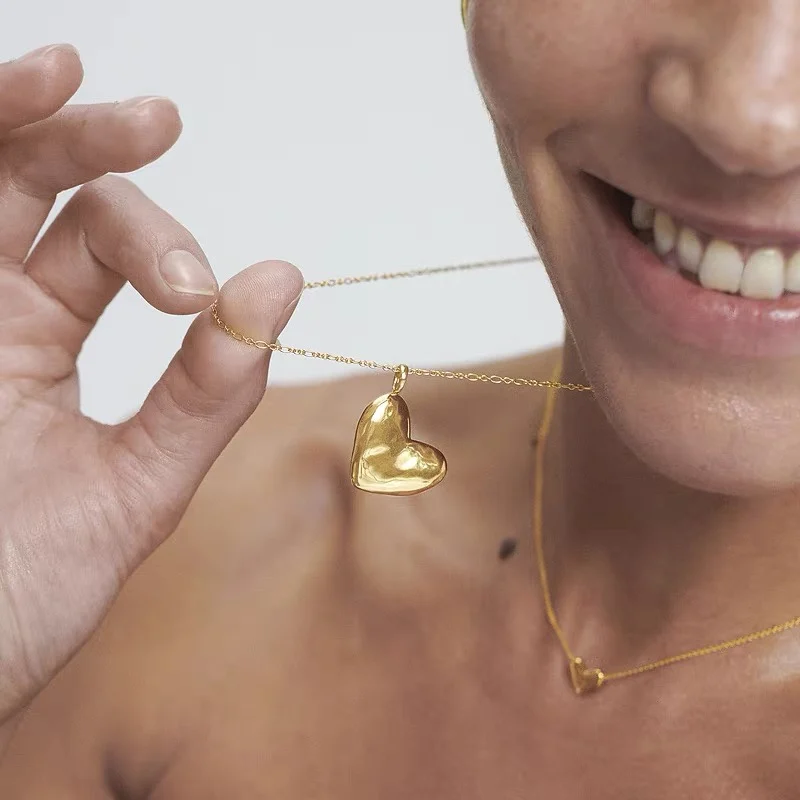 

Lamoon Golden Heart Nelace Monica Silver Plated Dopane Multi Layered Heart aped Pendant Women's Faion Jewelry