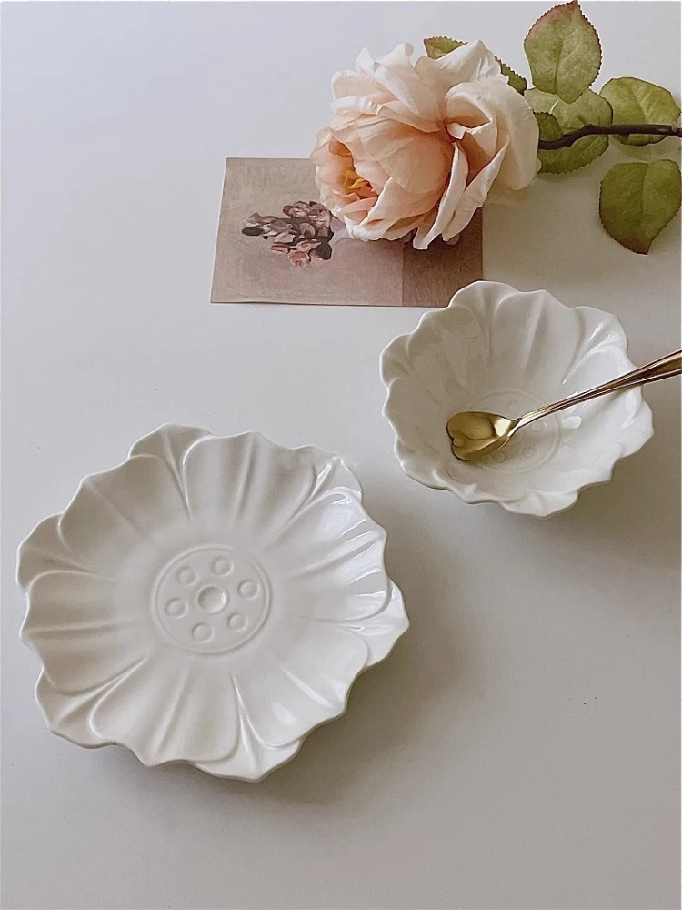 Vintage Embossed Flower Pattern Ceramic Bowl Dish, Dinner Plate Set, Household Breakfast Bowl, Dim Sum Plate, Kitchen Cutlery Se