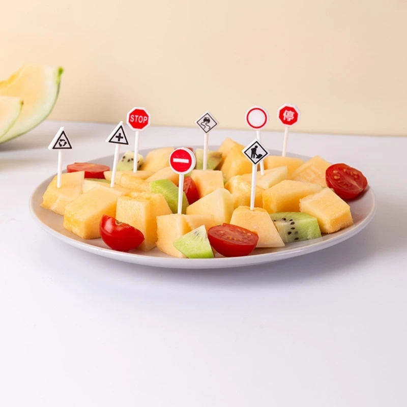 Fruit Pick Food Pick Car/Traffic Signs Shaped Food Toothpicks Food Forks Fruit Forks Food Pick Plastic Material for Food