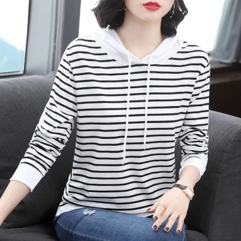 2024 New Autumn Fashion Cotton T-shirt Women\'s Loose Striped Hooded Women\'s Long Sleeve T-shirt Base Shirt Top