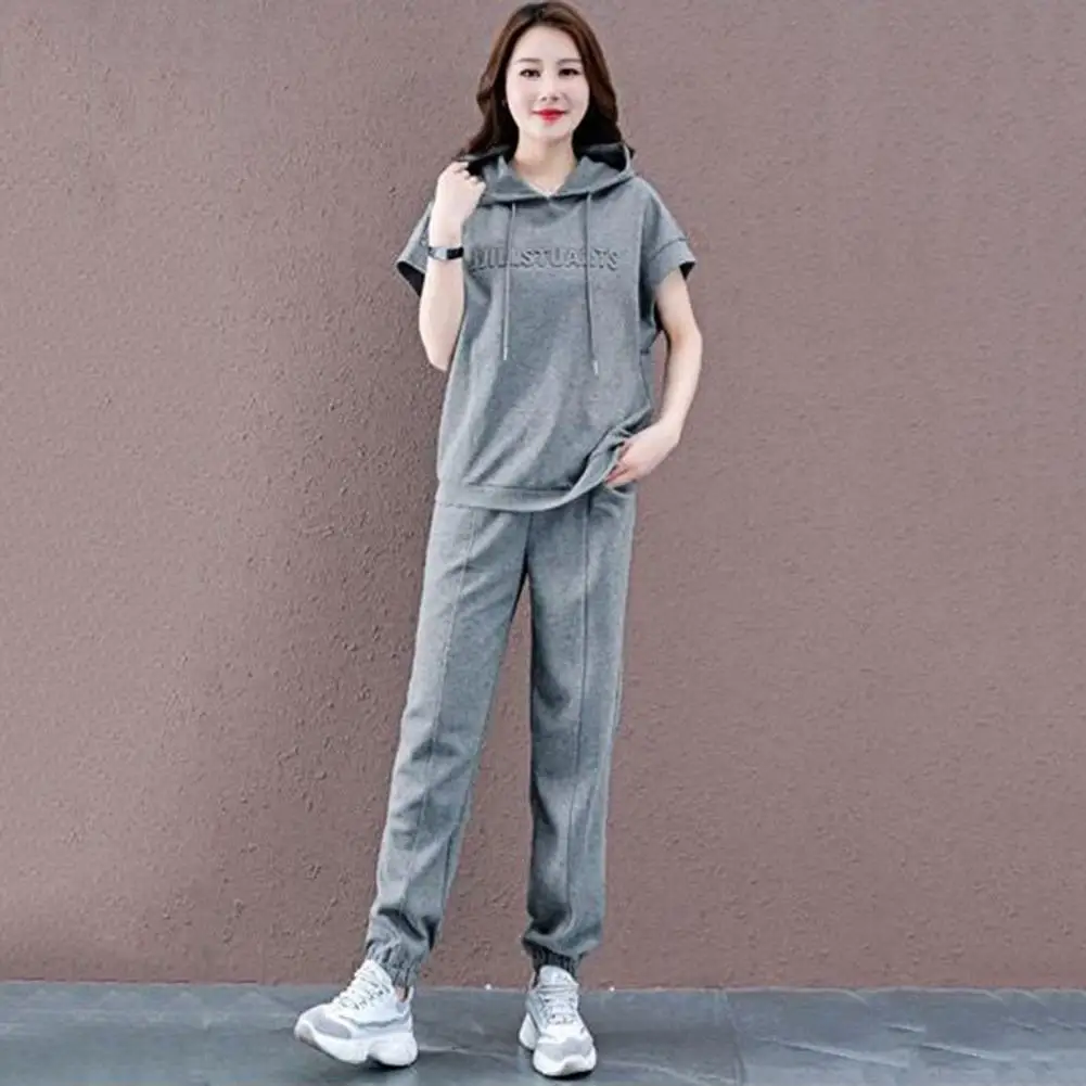 

Женский комплект из 2 шт./компл., комплект брюк с капюшоном, повседневный однотонный спортивный костюм с эластичной резинкой на талии и капюшоном на шнурке, свободные карманы, верхний брючный костюм 2025