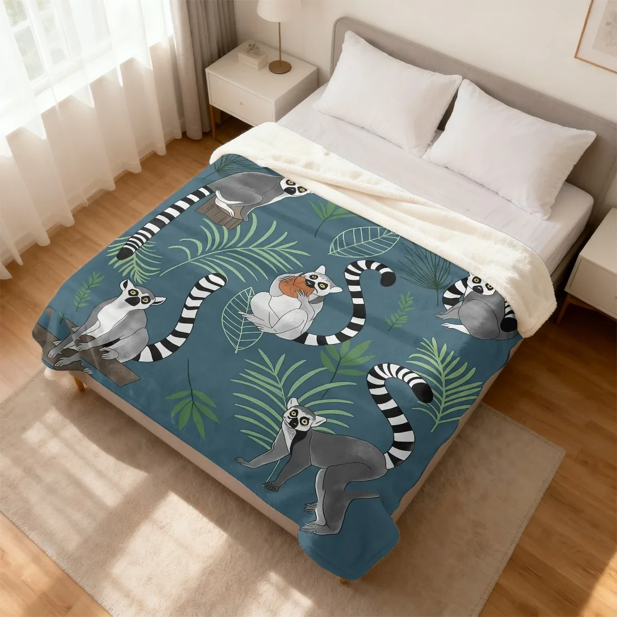 Cozy Flannel Blanket with Adorable Lemur & Leaf Print | Soft, Breathable Polyester, Machine Washable, Perfect for All Seasons, Ideal Gift for Family & Friends, Lemur
