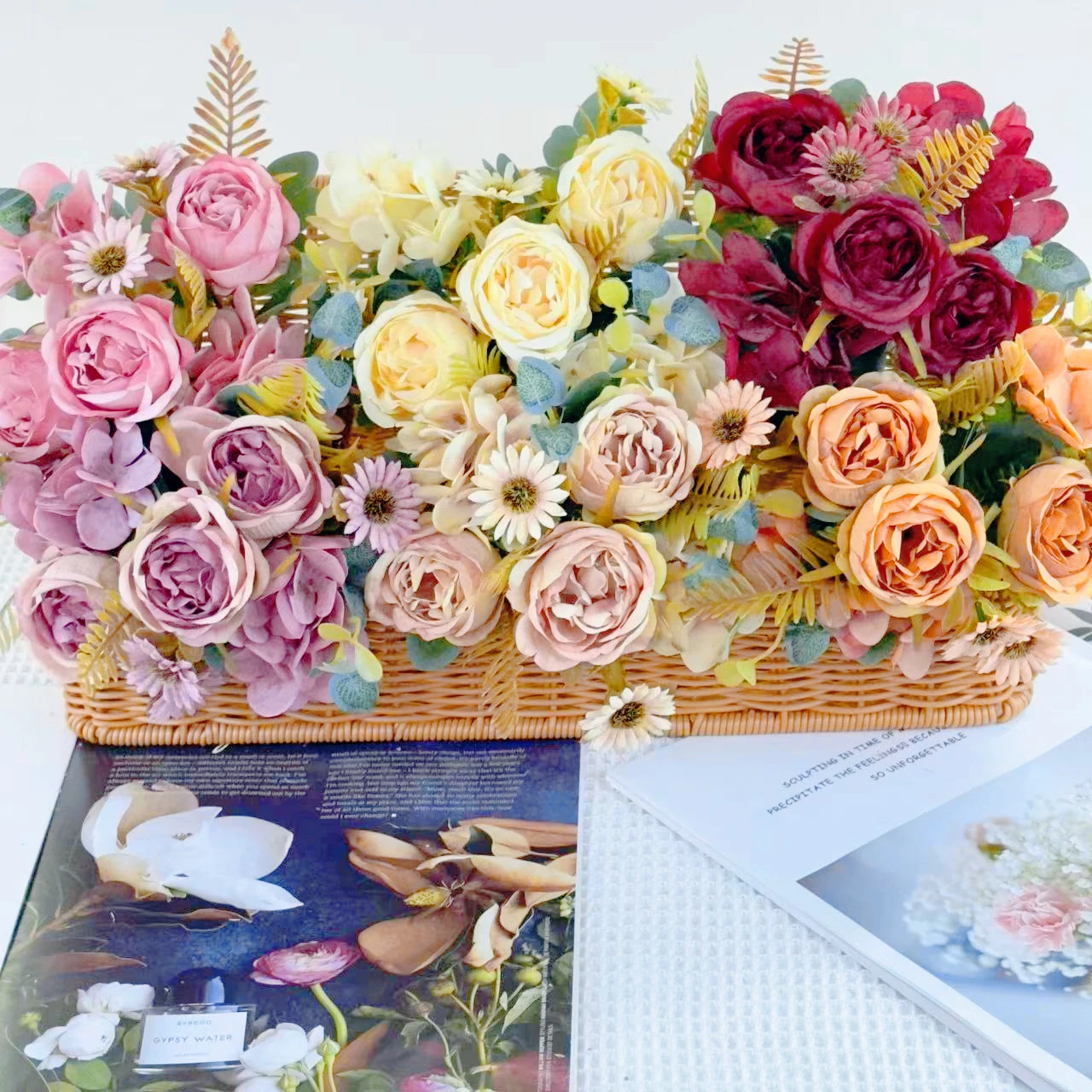 

Autumn Artificial Flowers Retro Silk Rose Bridal Bouquet Hydrangea Peony Fake Home Wedding Christmas Decoration Accessories