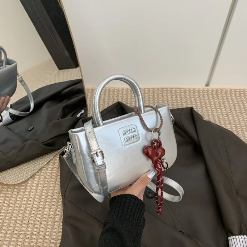 

High-End Ladies Handbag Crafted From Quality Leather Featuring Popular Classic Elegant Style​