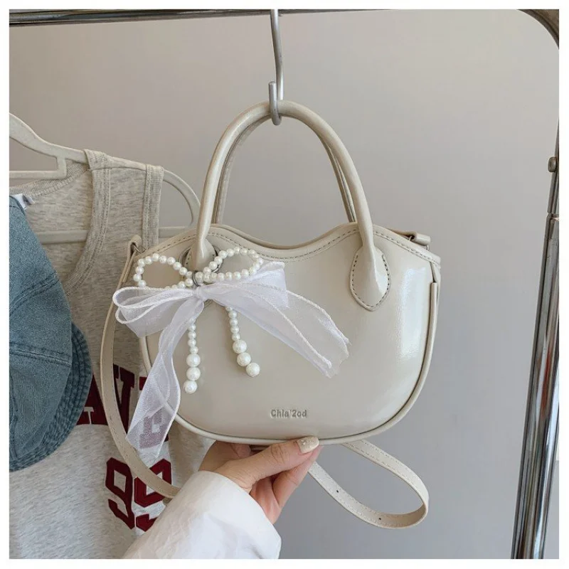 

Fashionable Women Leather Crossbody Bag Luxury Designer Handbag Elegant Simple Casual