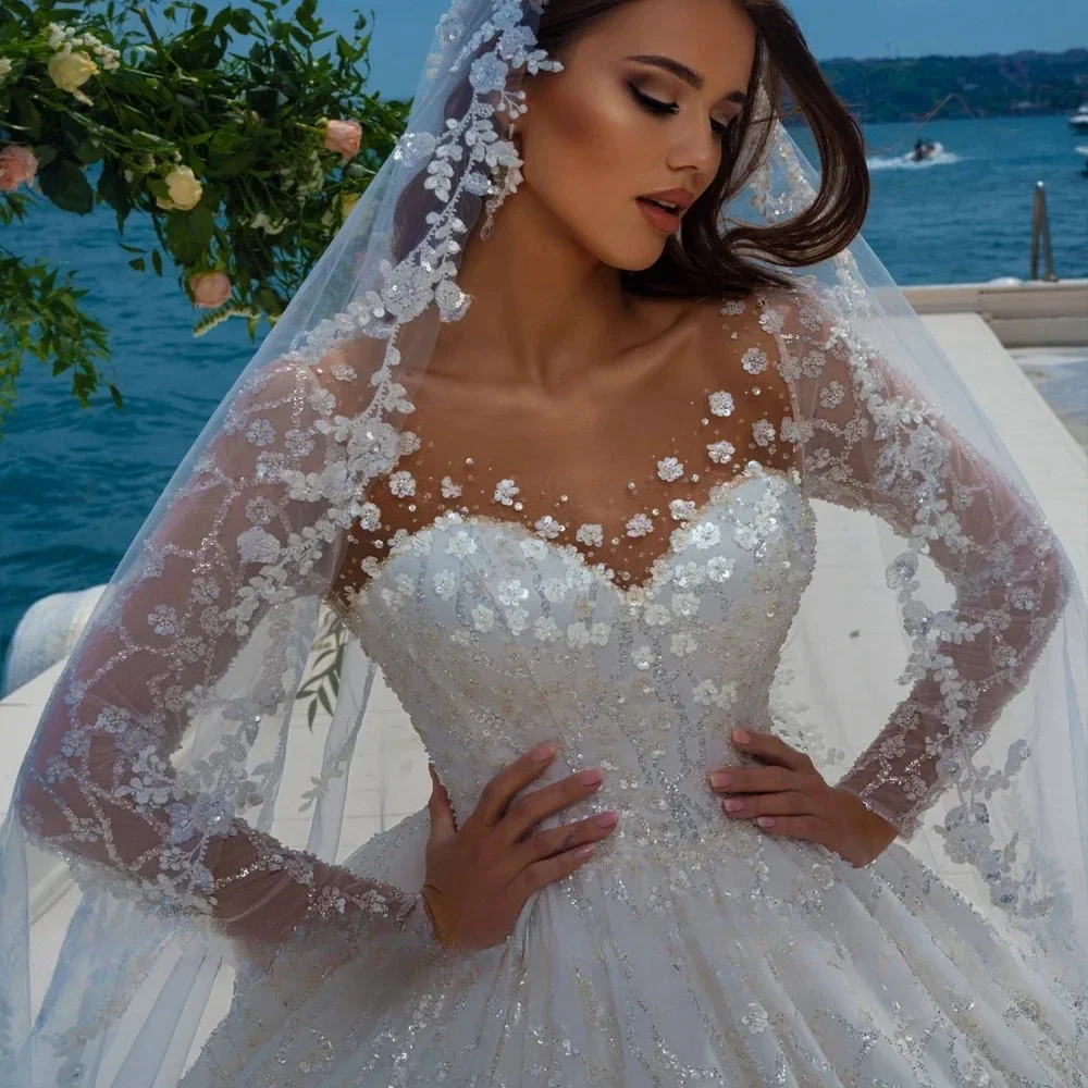 Flavinke Abiti da sposa personalizzati con abito da ballo Sweetheart Manica intera Applique Abito da sposa in pizzo Abiti da festa per le vacanze da donna