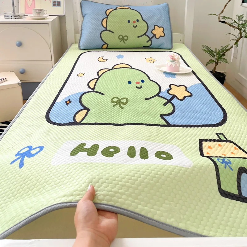 

Student Summer Cool Feeling Ice Silk Bed Sheet Soft Mat Single Bed Cartoon Design Machine Washable Polyester Fiber Quilt Cover