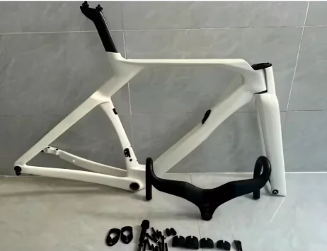 

2025 Y1rs Carbon Road Bike Frame Set Disc Brake Compatible with Integrated Handlebar Stem Bottom bracket BSA 68MM
