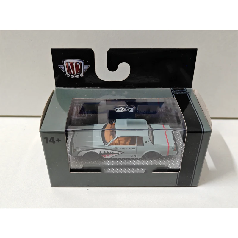 نموذج سيارة مصبوب مصنوع من خليط معدني مقلد بمقياس M2 1:64، مجموعة محدودة من الديكور، علامة تجارية جديدة مع عبوة