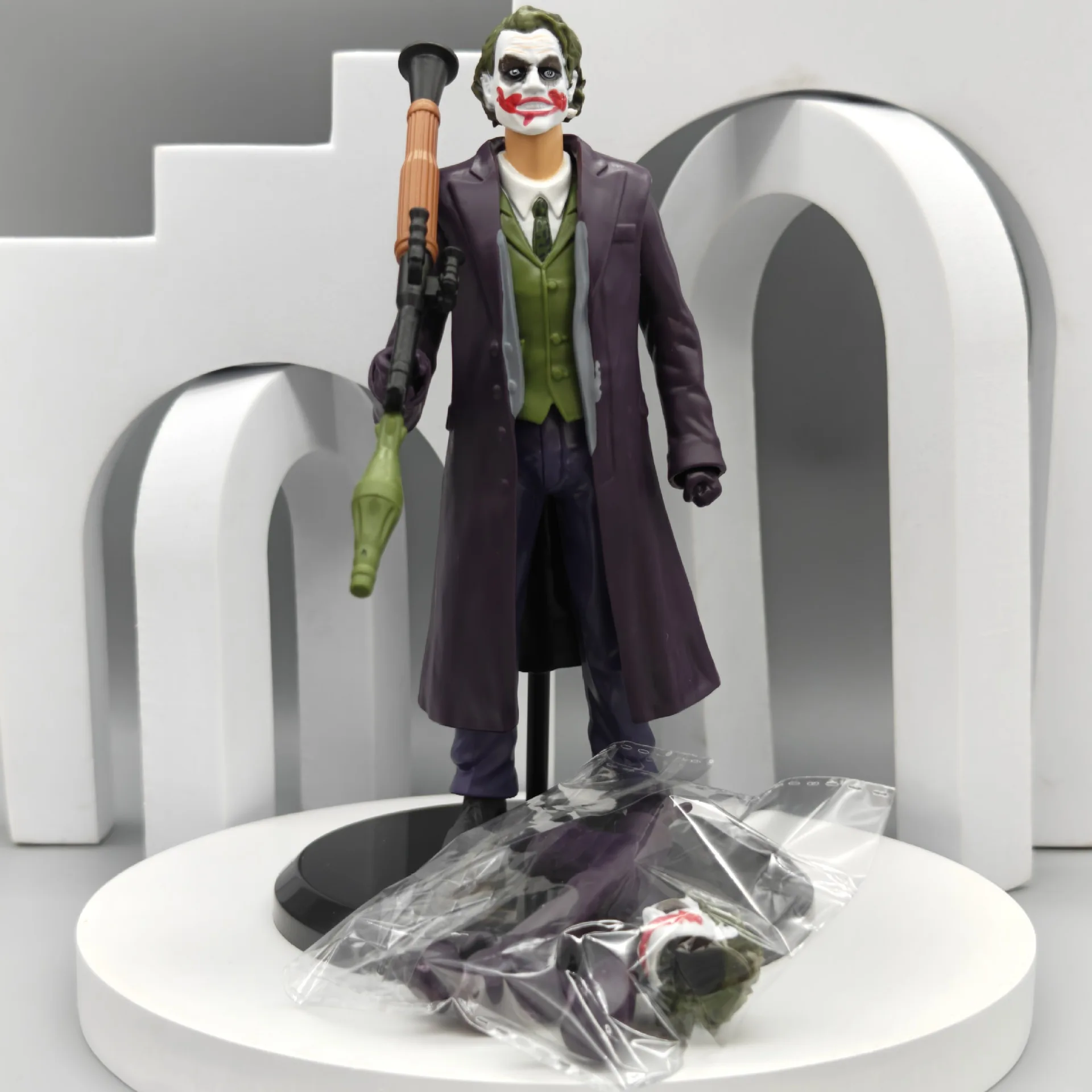 18 cm Nuovo Anime Joker Figure Q Versione Modalità Combattimento PVC Giocattolo Modello Bambole Raccogliere ornamenti regali