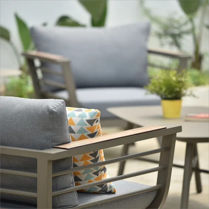 #Factory Supply High Quality Aluminum Outdoor Furniture Classic Style 3 Seaters and Single Chair Fabric Sofa Set#