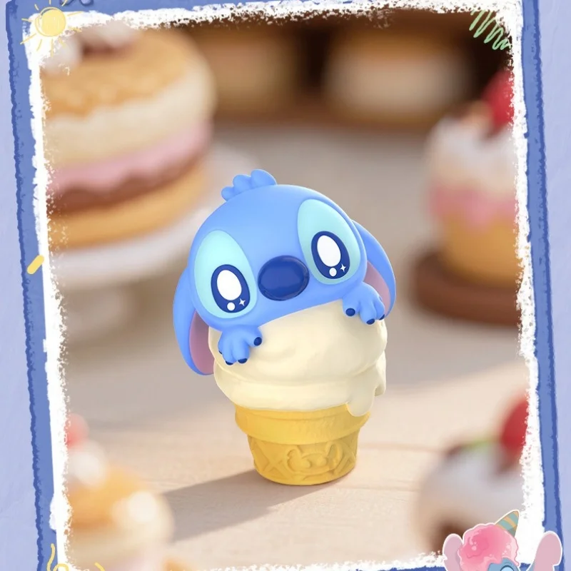 Magnet Kulkas Seri Stitch Lucu Asli Blind Box Figurine Meja Kerja Unik Hadiah Ulang Tahun Natal Tahun Baru