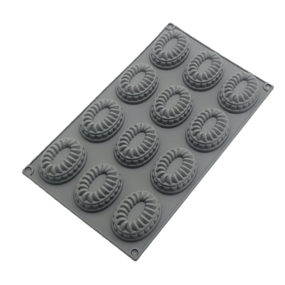New Arrival Silicone Cake Mold 12 Hole Ellipse Shape French Dessert Creative Gear Oval Jelly Pudding Mold Chocolate Baking Tools