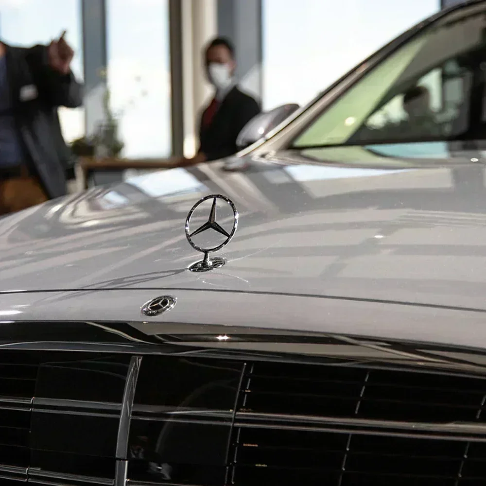 

Новый W201 W220 2025 Горячий для автомобиля AMG для Mercedes Benz AMG Star Bonnet-Badge Автомобильный капот Передний хромированный логотип Маркировка капота для Mercedes1