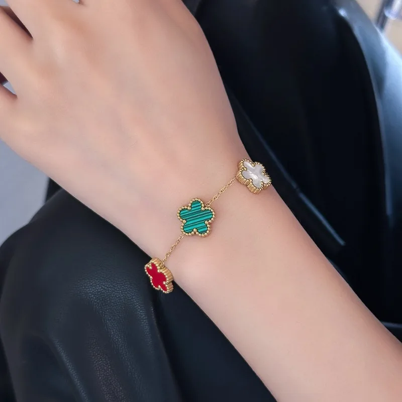 

EVISPOL Luxury Stainless Steel Flower Bracelet for Women Girls Five Leaf Flower Bracelet Clover New Fashion Jewelry Gifts
