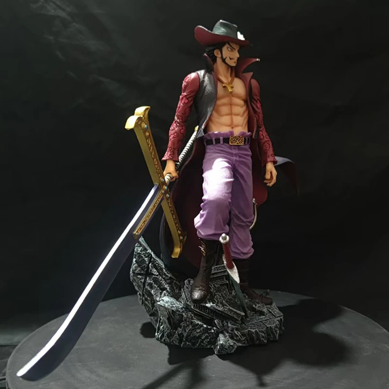 28cm One Piece Figures Eagle Eye Dracule Mihawk Anime Figure Top War Pvc Action Figure Model Toys Ornaments Doll Xmas Gifts