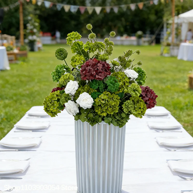 5D Grüne Burgunderrote Hortensie Künstliches Tisch-Centerpiece Blumenarrangement Luxuriöse Hochzeits-Bankett-Esstisch-Dekoration – Detail 1