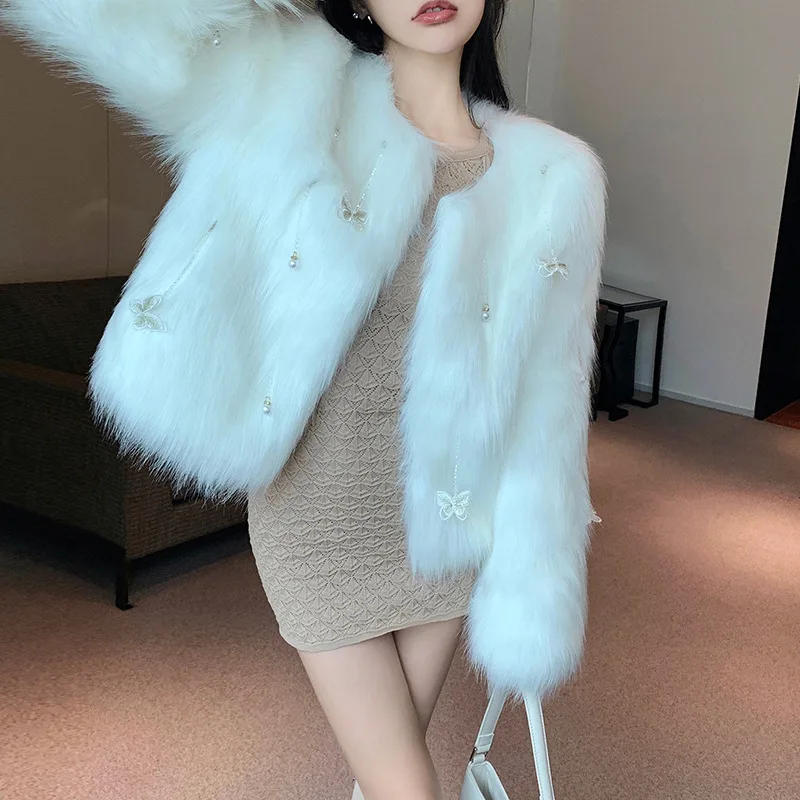 Women 2023 Imitation Raccoon Fur Butterfly Short Coat Fashion Pearl Pendant Ladies Faux Fox Jackets