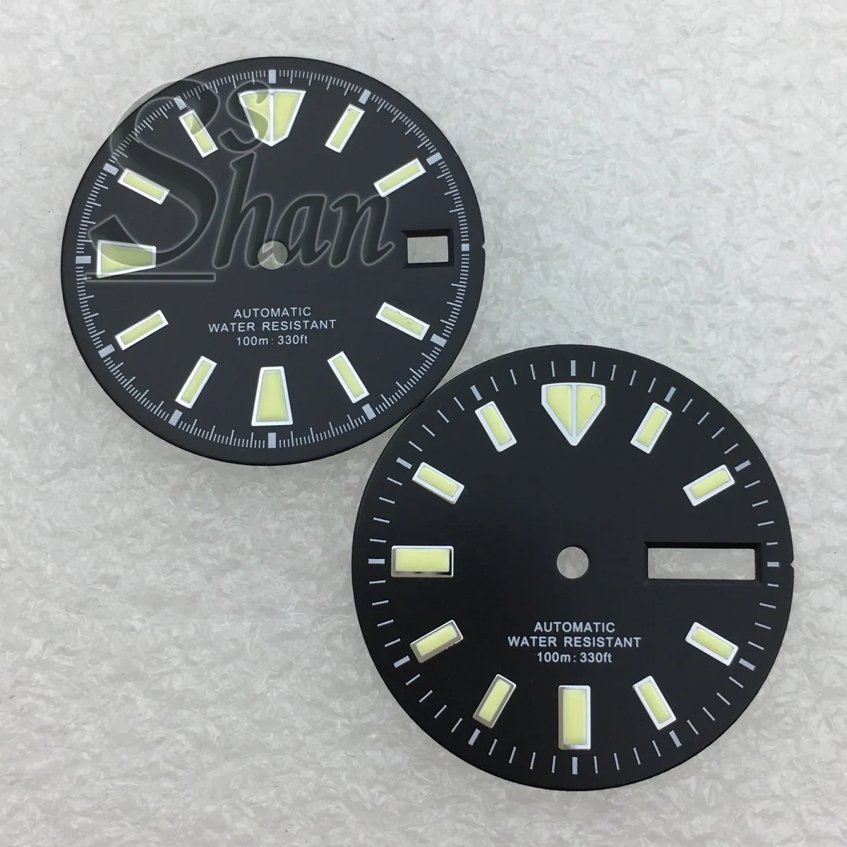 สีดํา 29 มม. ปฏิทินเดี่ยวปฏิทินคู่ตัวอักษรสีเขียวส่องสว่างหรูหรา dial เหมาะกับ NH35 NH36 การเคลื่อนไหว