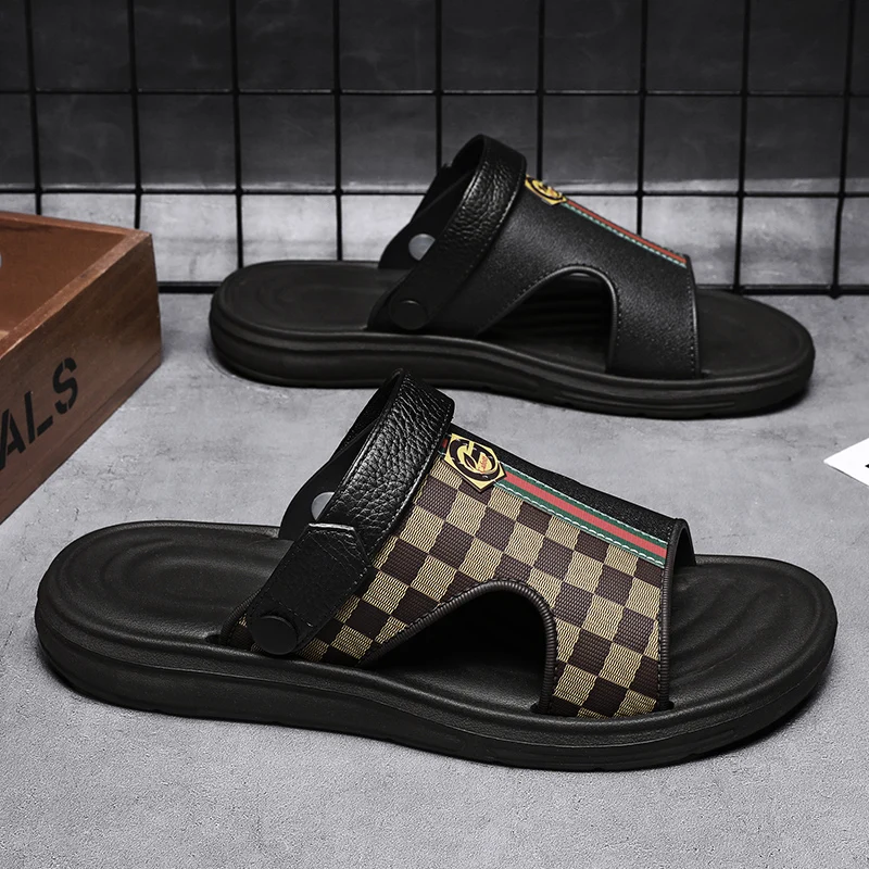 Men's New Summer Sandals Anti-Slip, Deodorant and Wear-Resistant Dual-Purpose Sandals and Slippers Outdoor Beach Shoes 45