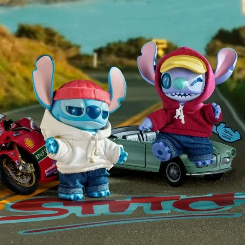 Caja ciega de vinilo de la serie Miniso Disney Stitch Gen Z Street, modelo de punto móvil, colgante para mochila, regalo de cumpleaños