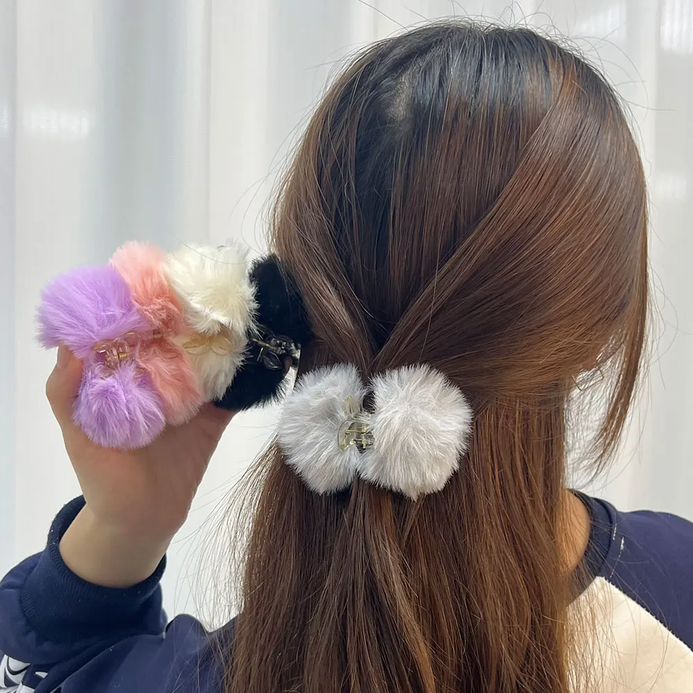 Cute Rabbit Fur Hair Claw Clips Fluffy Hair Ball Grab Hairpin Women Girls Small Plush Hair Pins Winter Headwear Hair Accessories