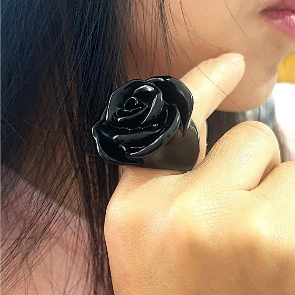 Retro Special-shaped Model Actor Catwalk Party Exaggerated Large Resin Ring Imitation Beeswax Rose Large Ring for Women