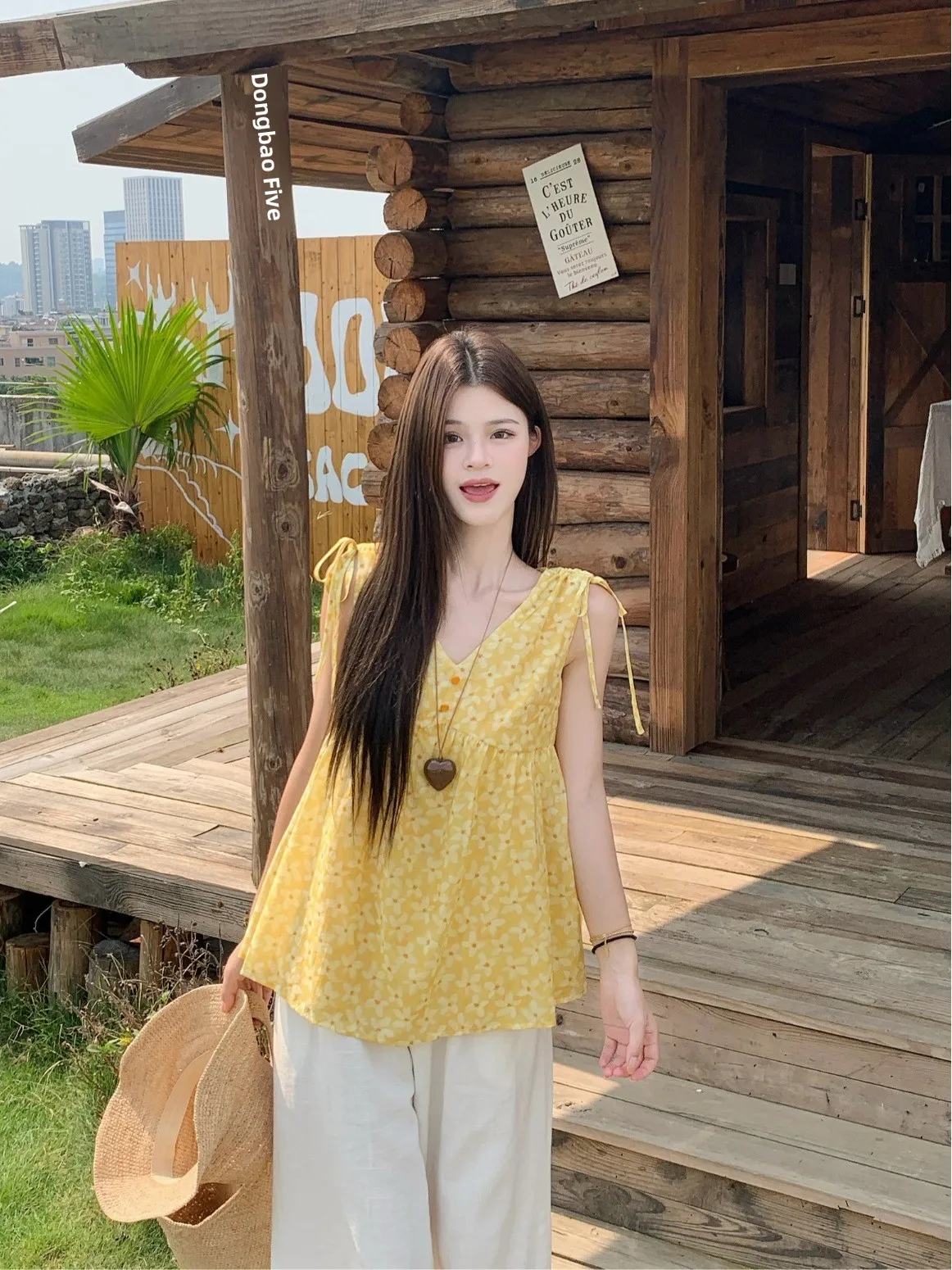 

Korean Style Sweet V-Neck Yellow Floral Tie Waist Sleeveless Shirt Women's Spring New Slimming Doll Shirt Top