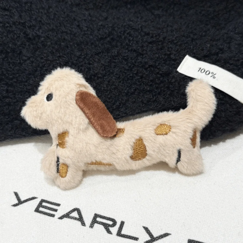 Nieuwe schattige teckel sleutelhanger wit kaki mini sleutelhanger cartoon anime hond puppy tas charme tas decoratie