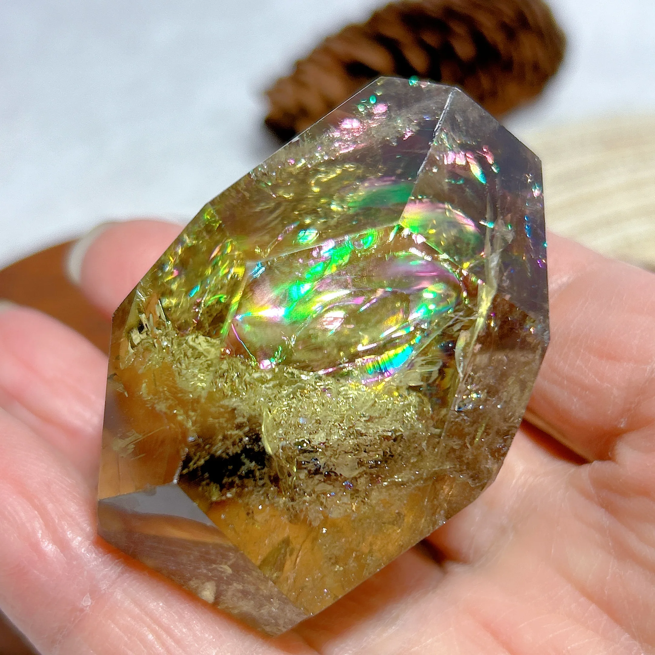 

Healing Natural Crystals Brazil Rainbow Smokey Citrine Free Form High Quality Genstone Home Decorations Mineral Energy Gift